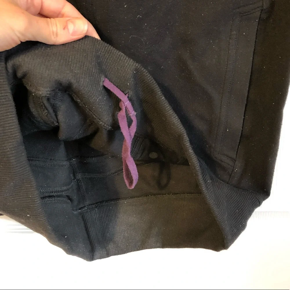 Lululemon Kung Fu 2.0 Yoga Pants - Picture 2 of 5